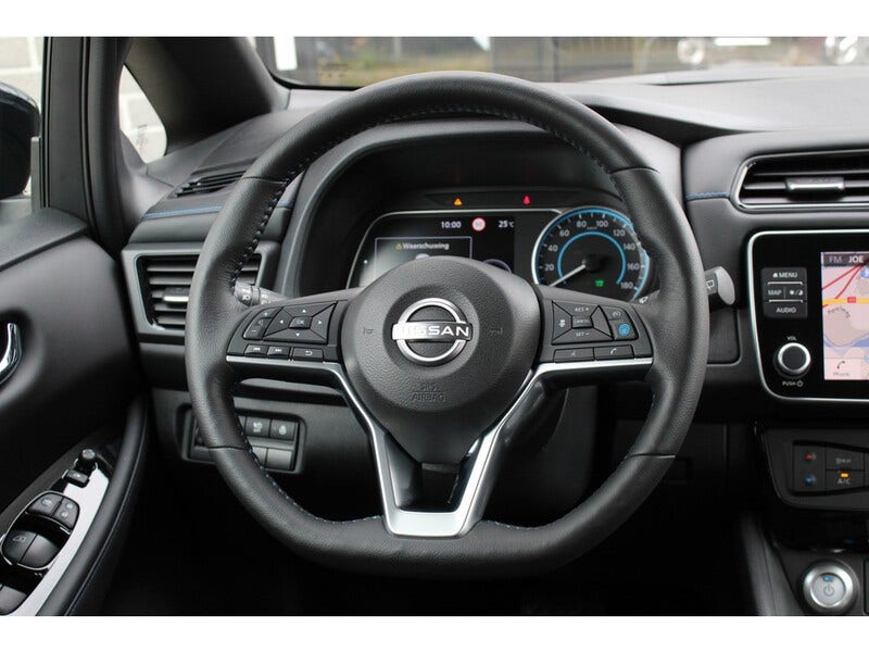 Nissan Leaf (12)