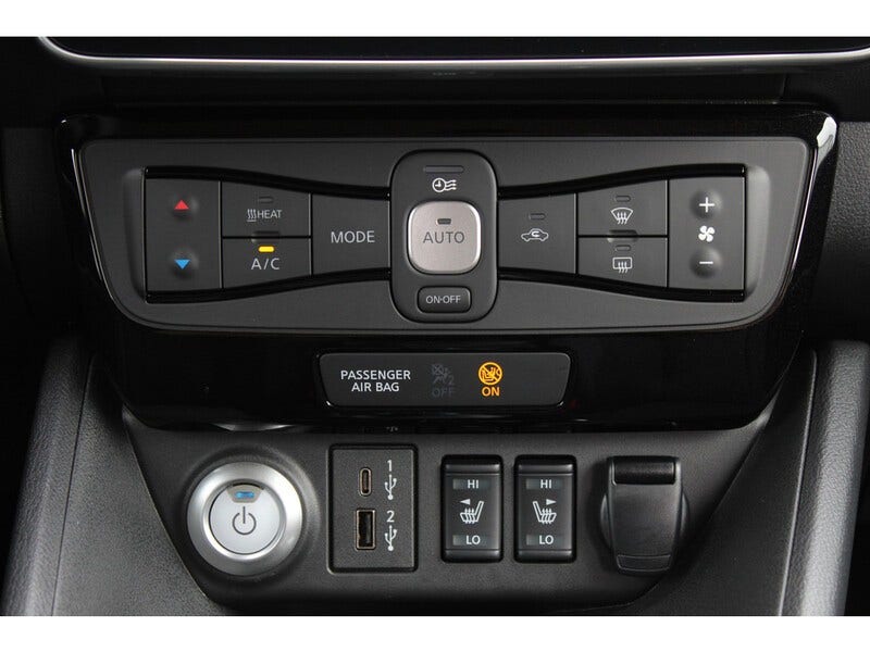 Nissan Leaf (14)
