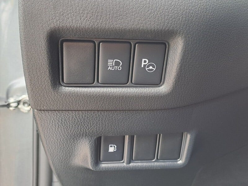 Toyota C-HR (17)