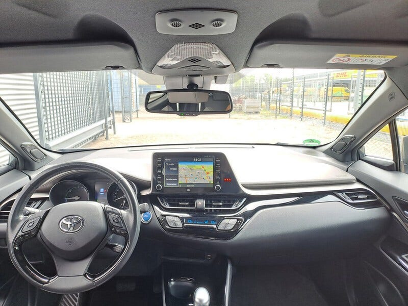 Toyota C-HR (18)
