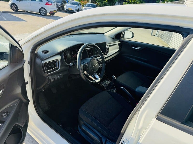 Kia Rio (3)