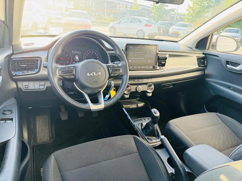 Kia Rio (5)