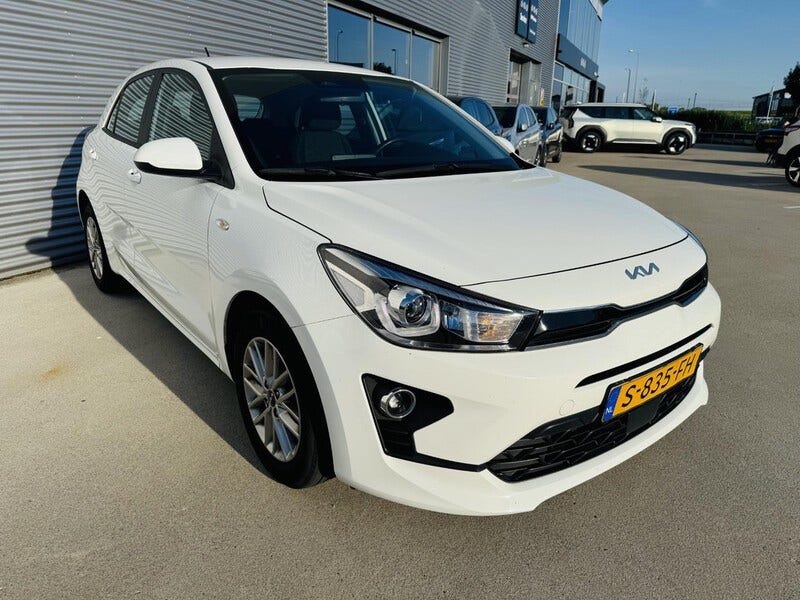 Kia Rio (10)