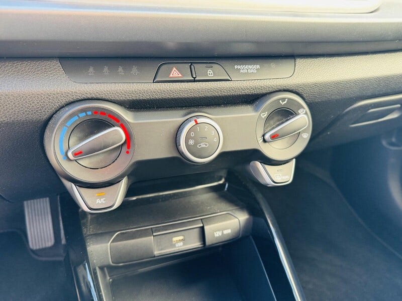 Kia Rio (16)