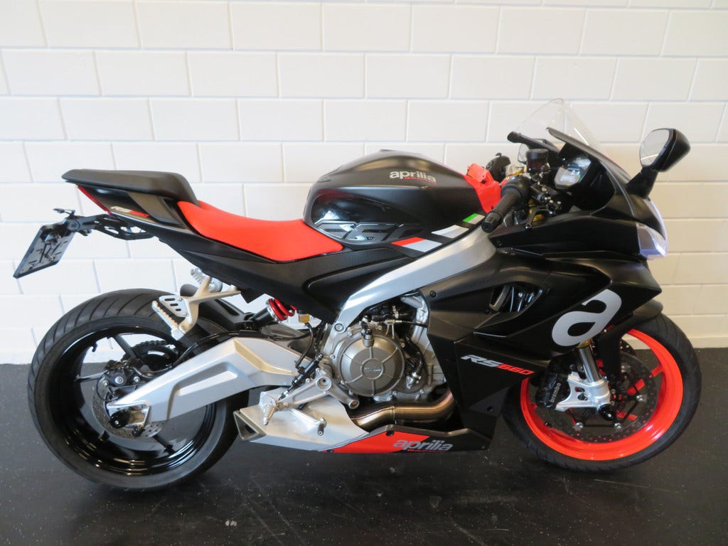 Aprilia RS 660