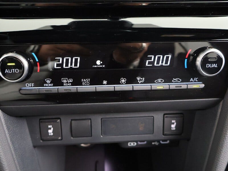 Toyota Yaris Cross (9)