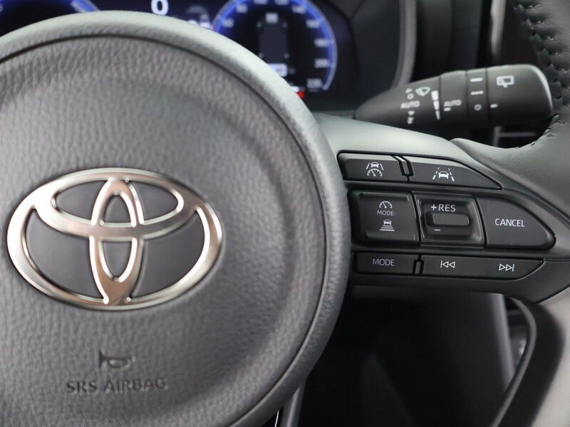 Toyota Yaris Cross (12)