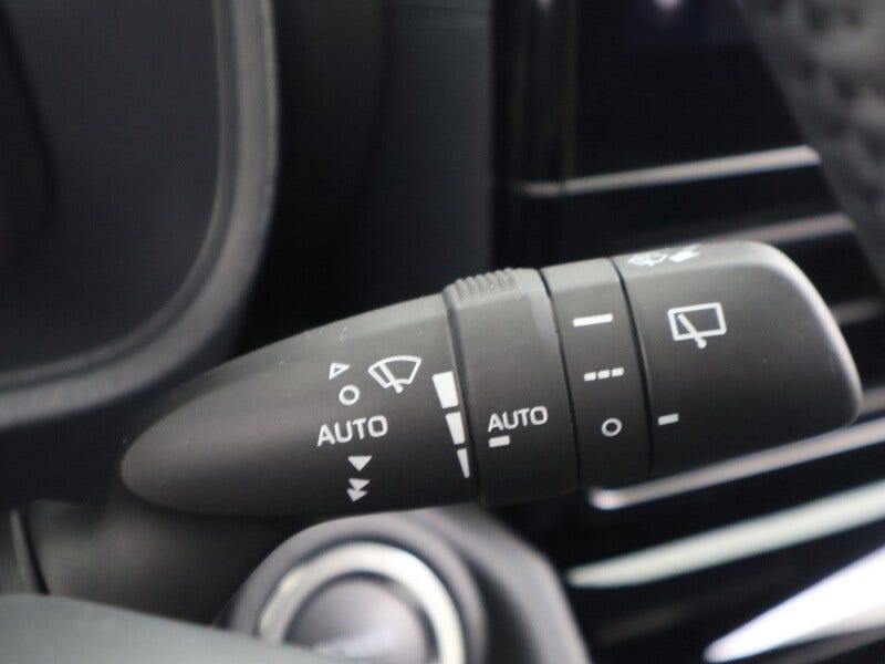 Toyota Yaris Cross (17)