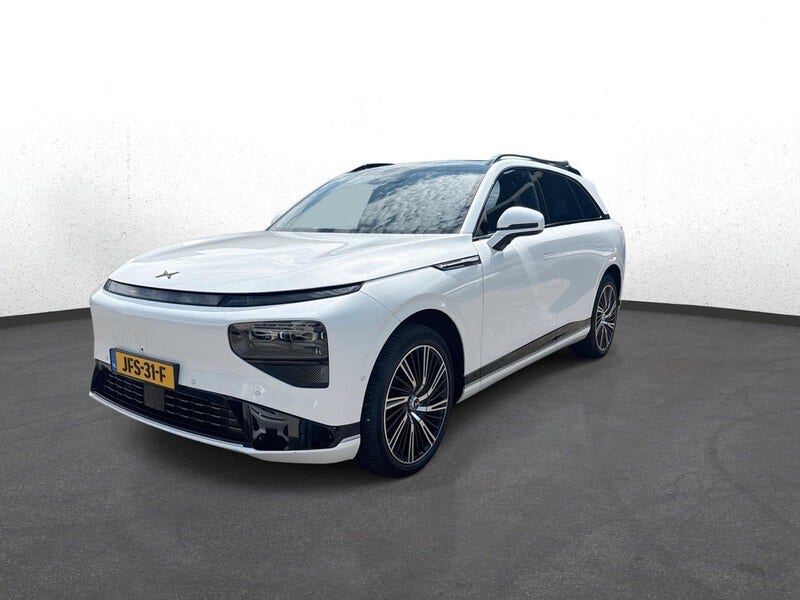XPENG G9