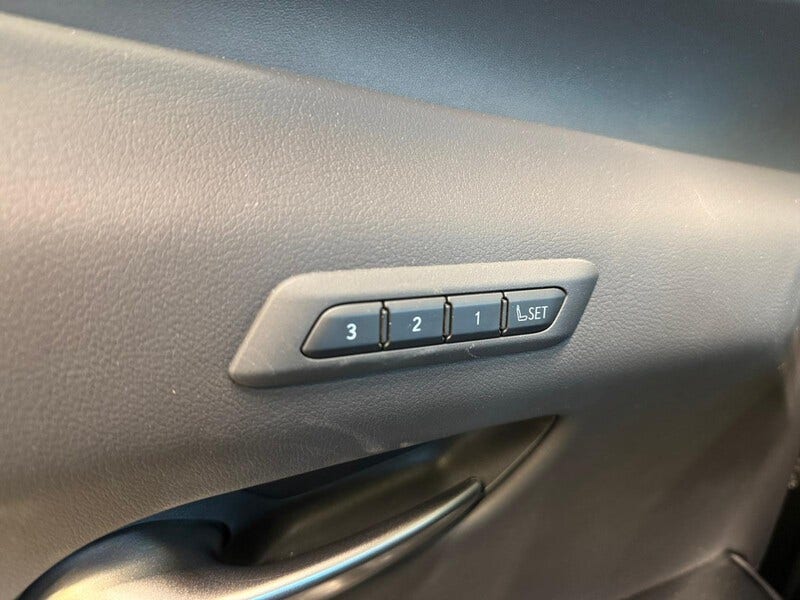Lexus UX (10)