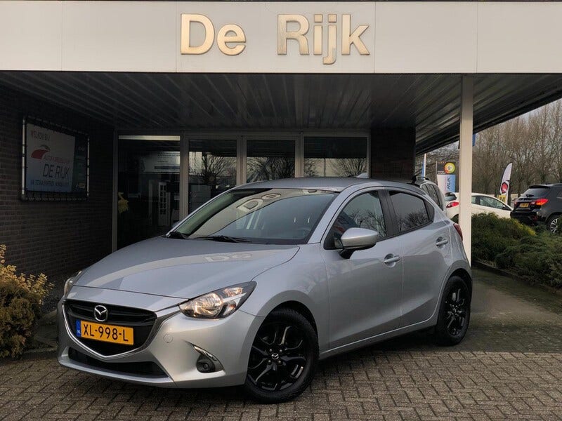 Mazda 2