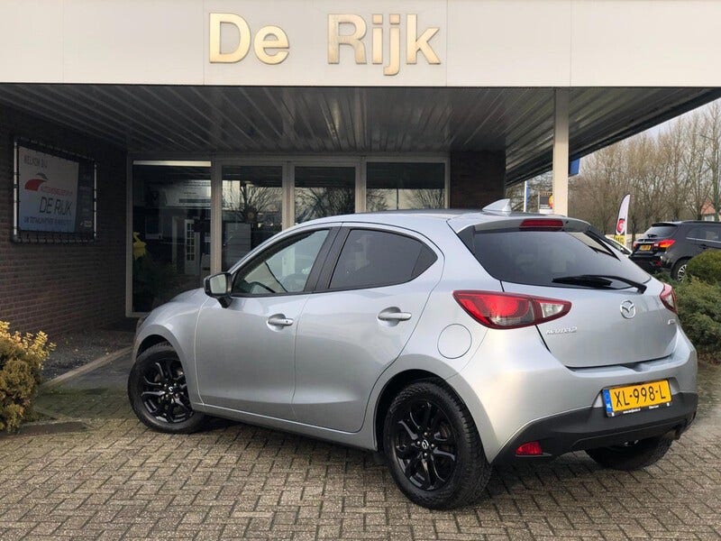 Mazda 2 (4)