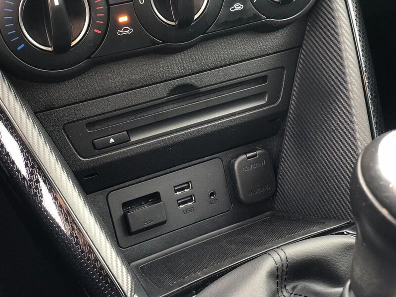 Mazda 2 (24)