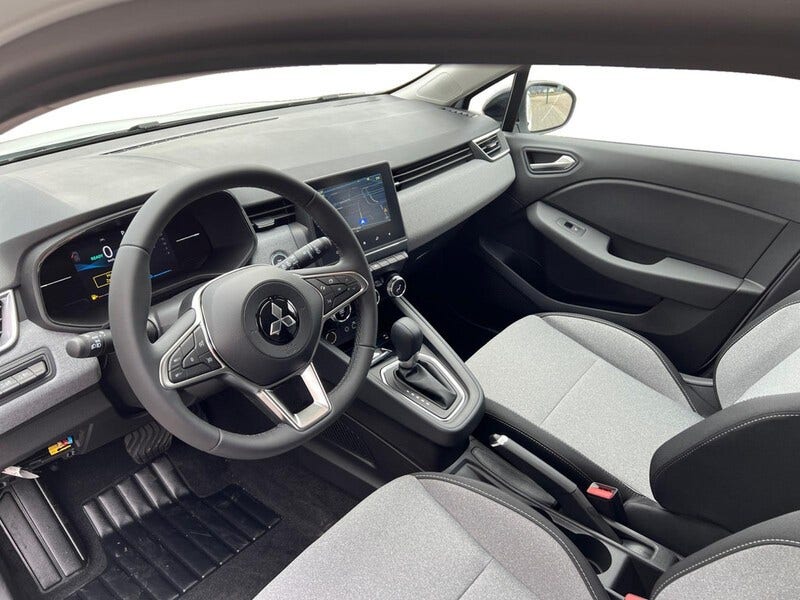 Mitsubishi Colt (16)