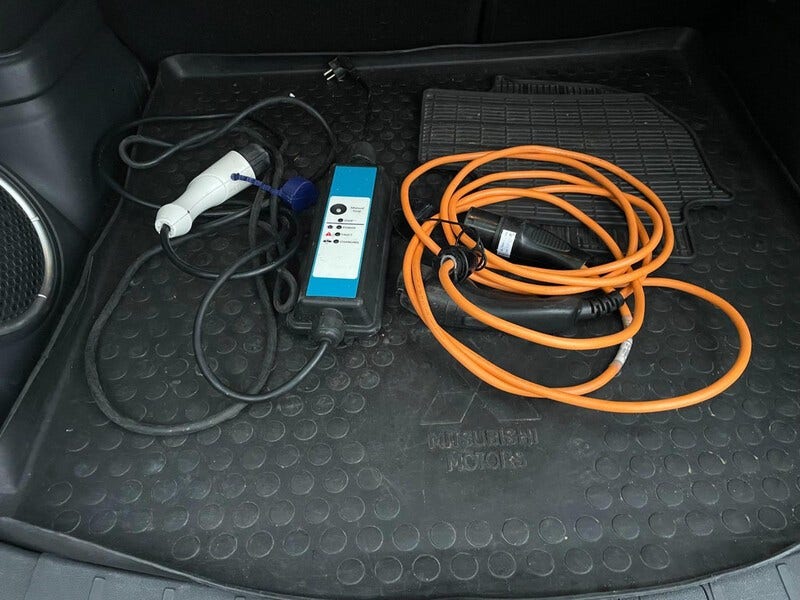 Mitsubishi Outlander (11)