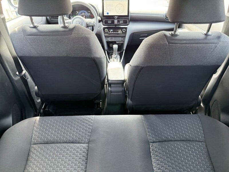 Toyota Yaris Cross (23)