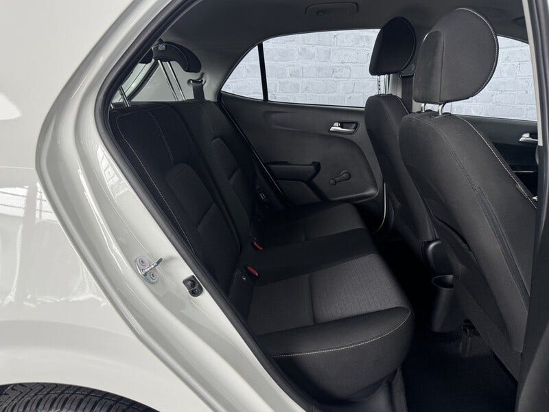Kia Picanto (11)