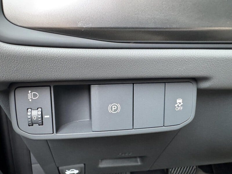 Kia EV3 (14)