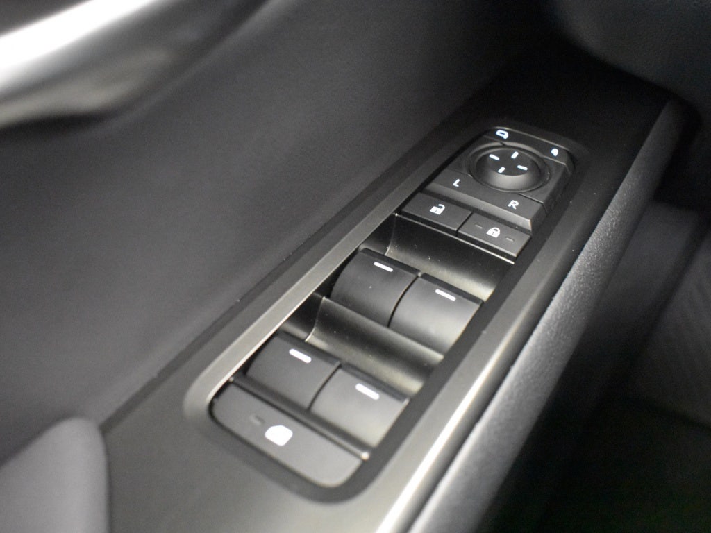 Lexus UX (24)