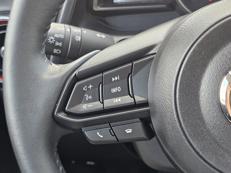 Mazda 2 (19)