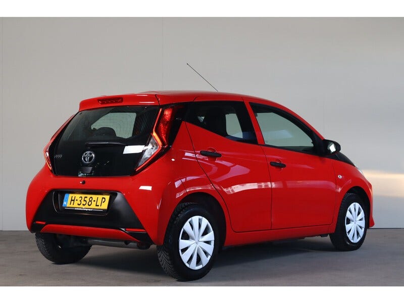 Toyota Aygo (2)
