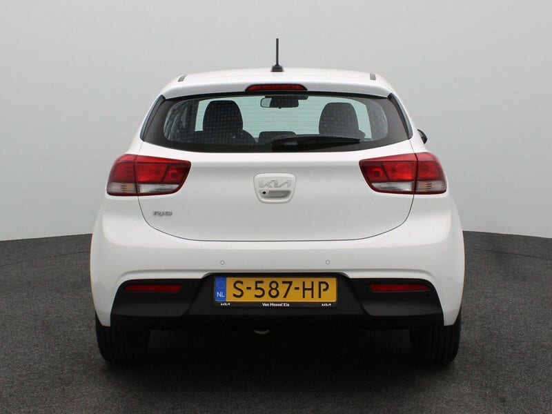 Kia Rio (5)