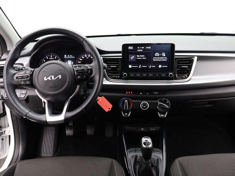 Kia Rio (7)