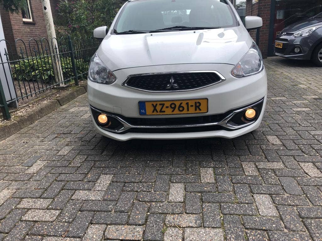 Mitsubishi Space Star (2)