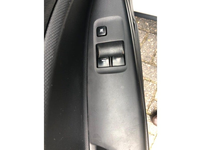 Mitsubishi Space Star (4)