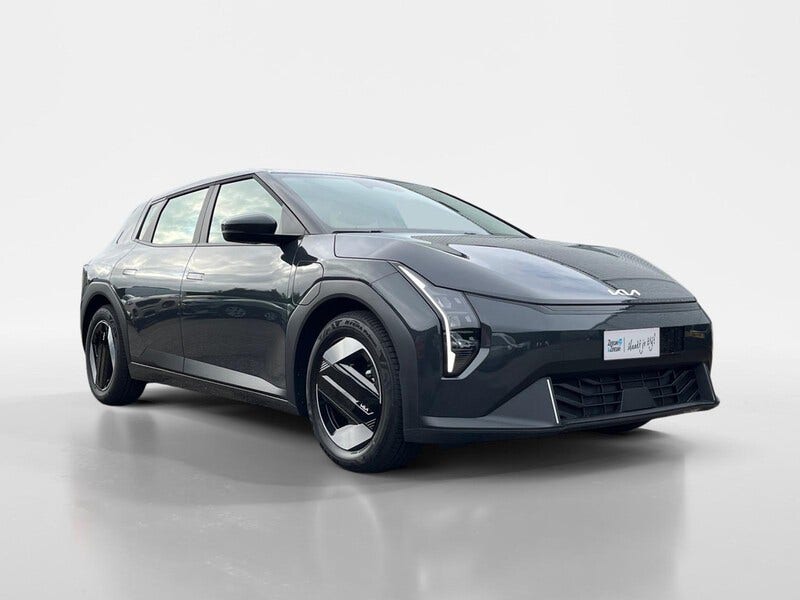Kia EV4 (7)