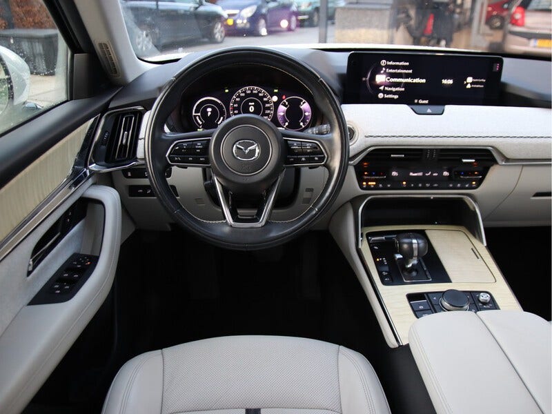 Mazda CX-60 (17)