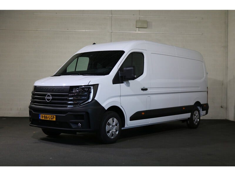 Nissan Interstar