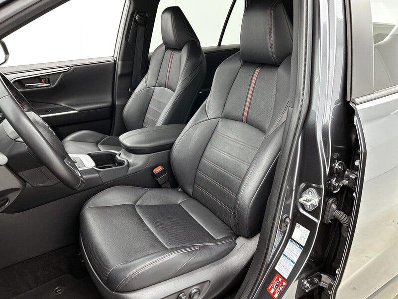 Toyota RAV4 (17)