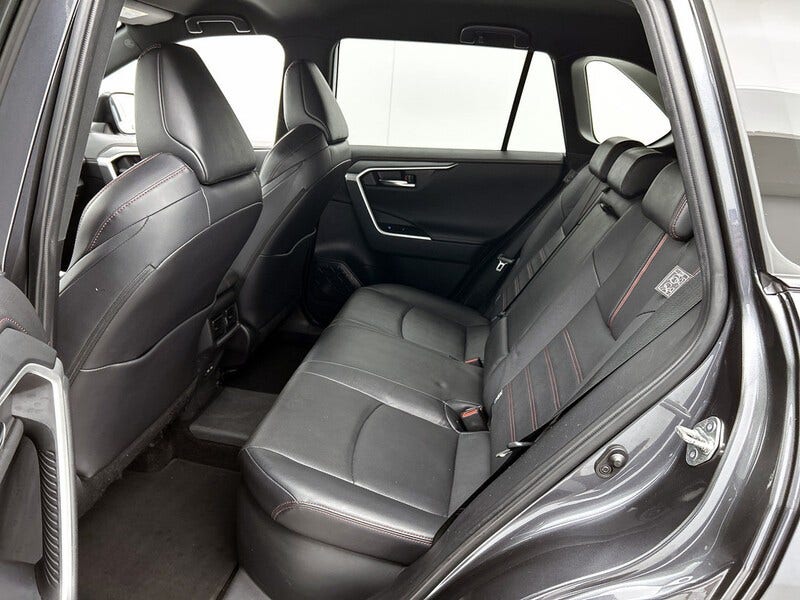 Toyota RAV4 (19)
