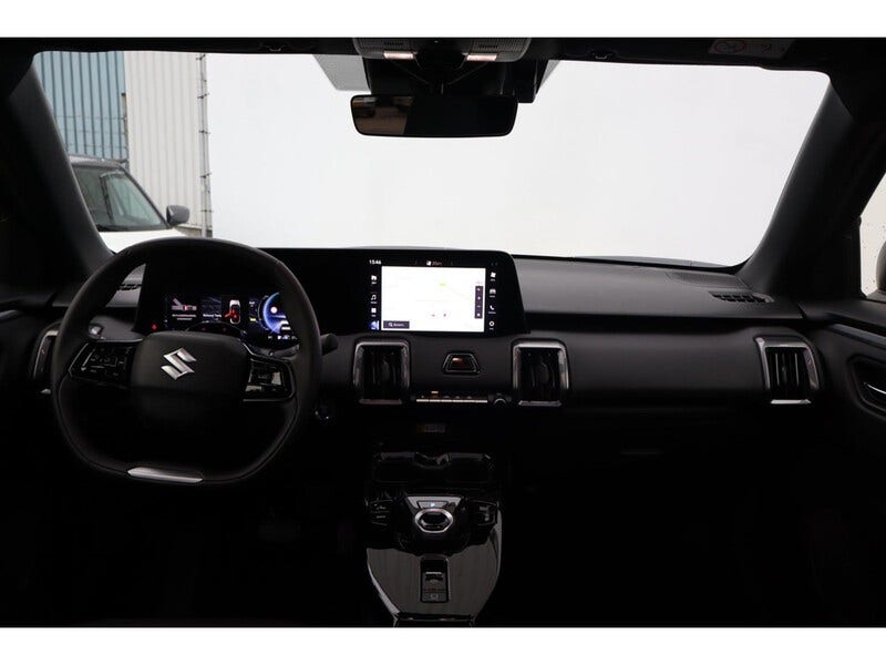 Suzuki E Vitara (20)