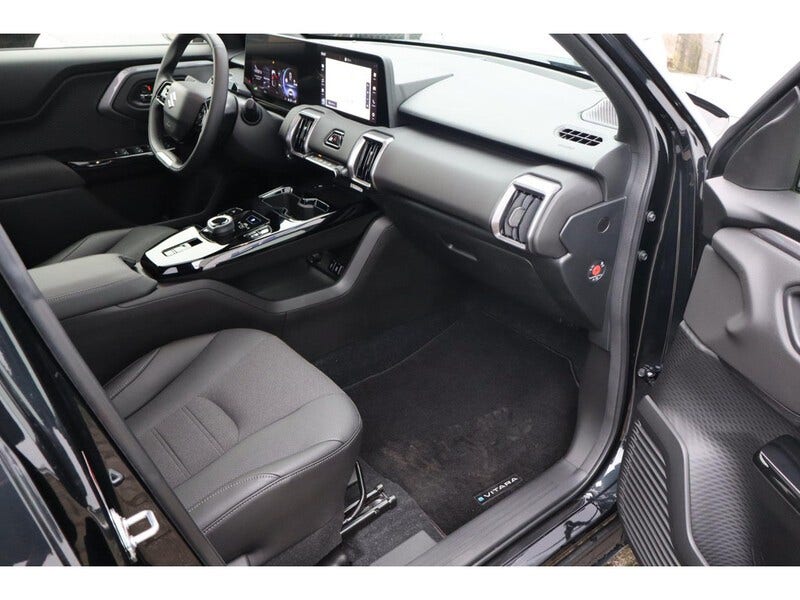 Suzuki E Vitara (24)