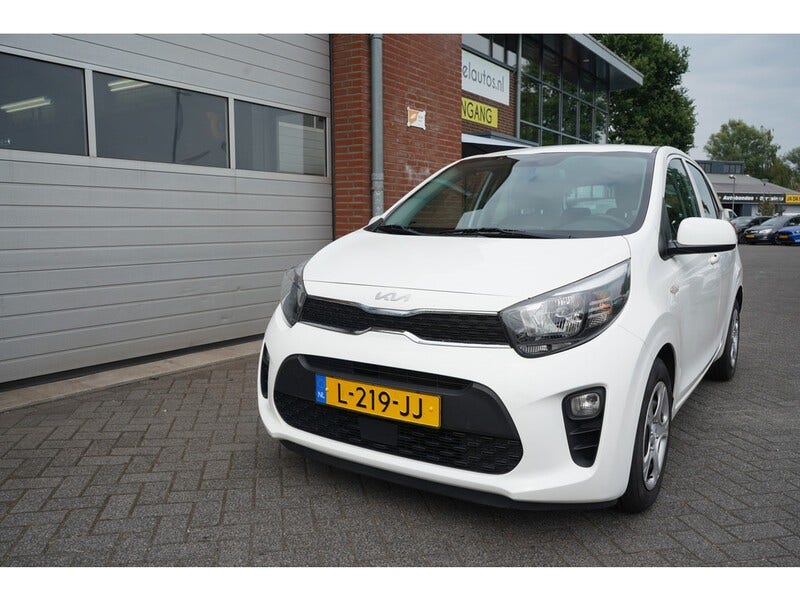 Kia Picanto (2)