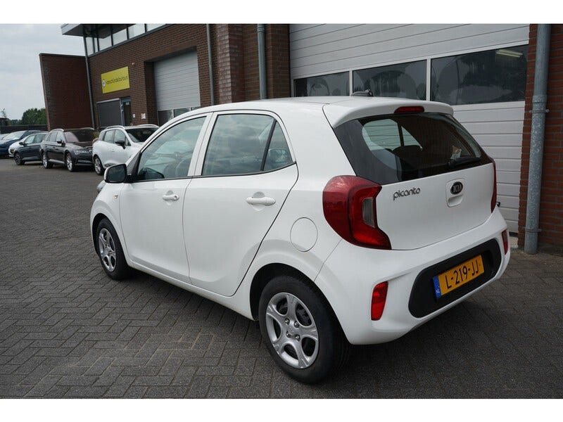 Kia Picanto (8)