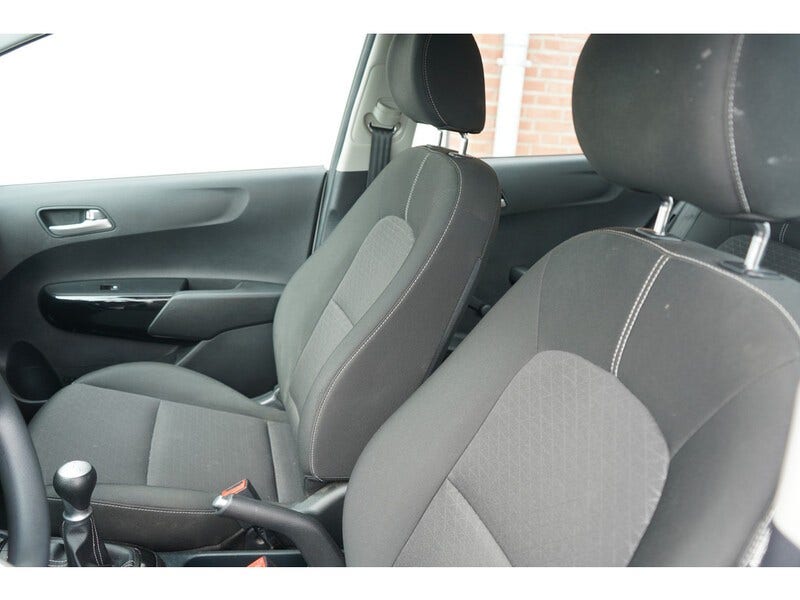 Kia Picanto (10)