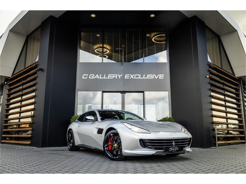 Ferrari GTC4Lusso