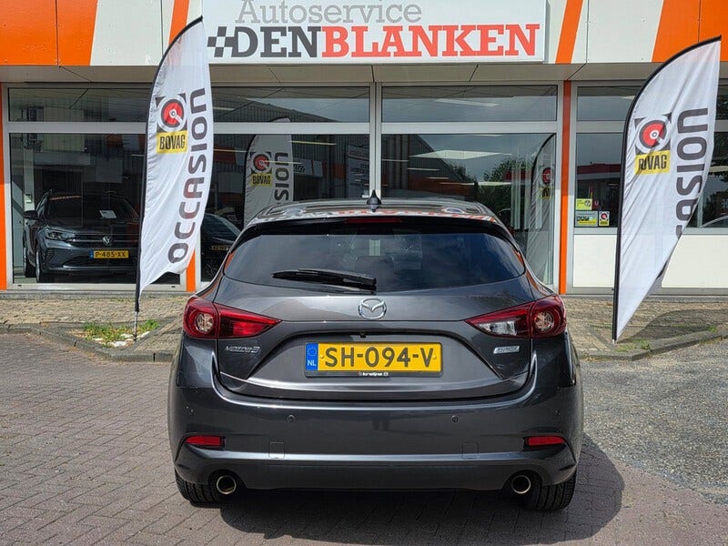 Mazda 3 (6)