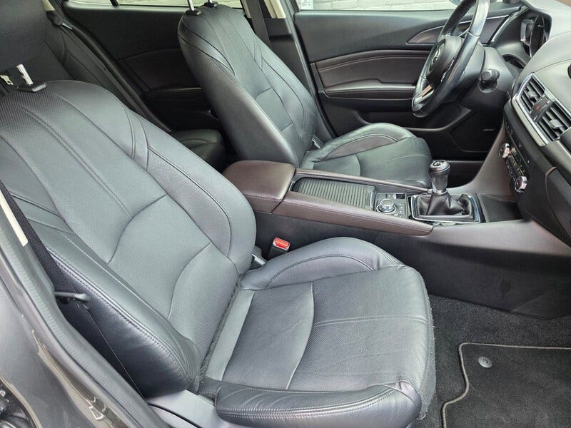 Mazda 3 (15)