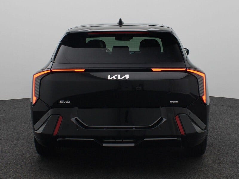 Kia EV4 (5)