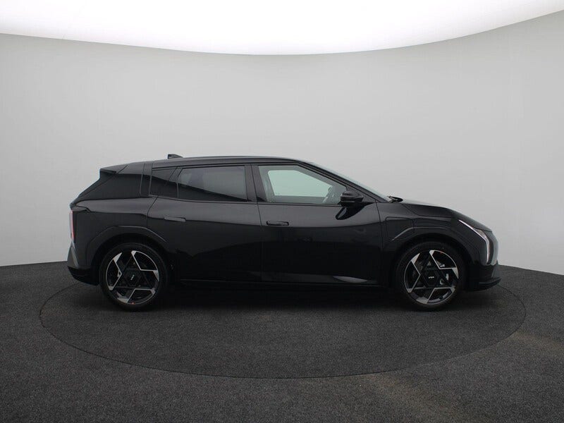 Kia EV4 (6)