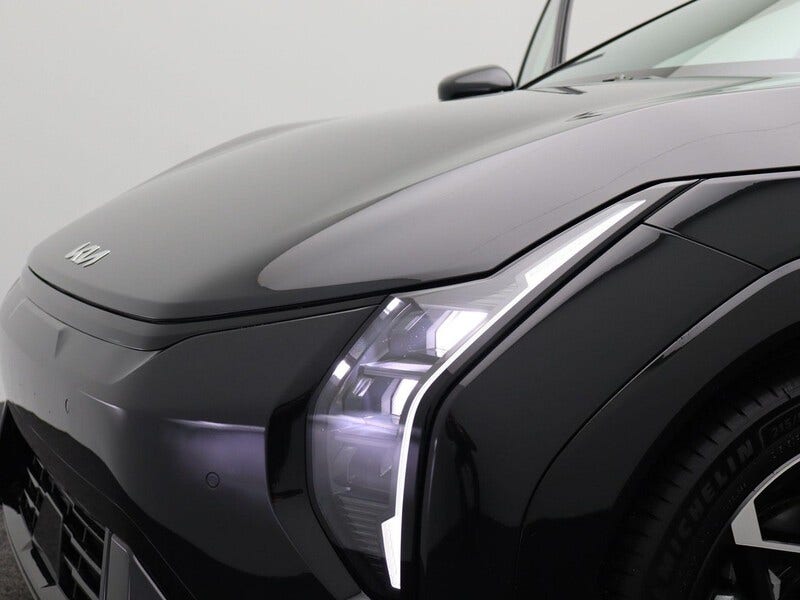 Kia EV4 (14)