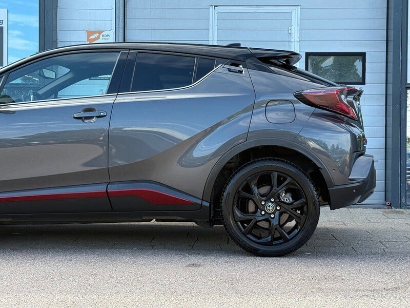 Toyota C-HR (12)