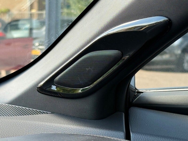 Toyota C-HR (23)