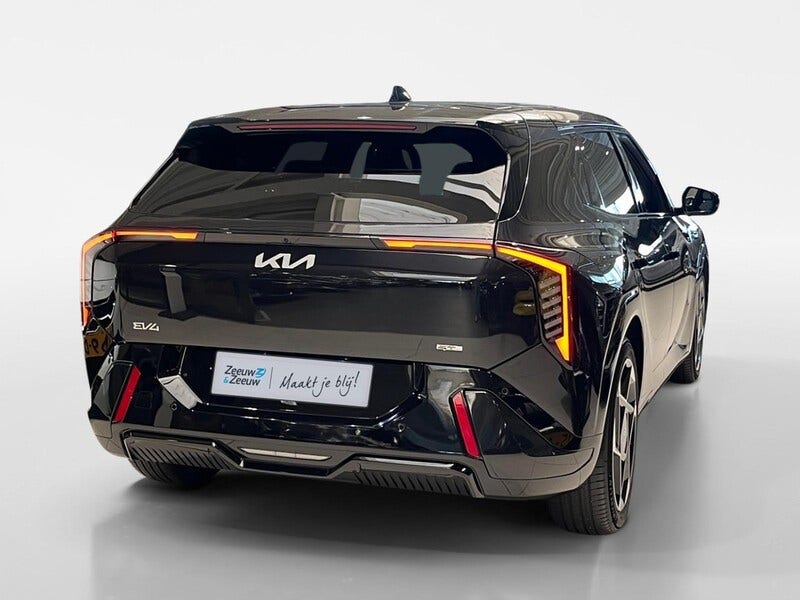 Kia EV4 (4)