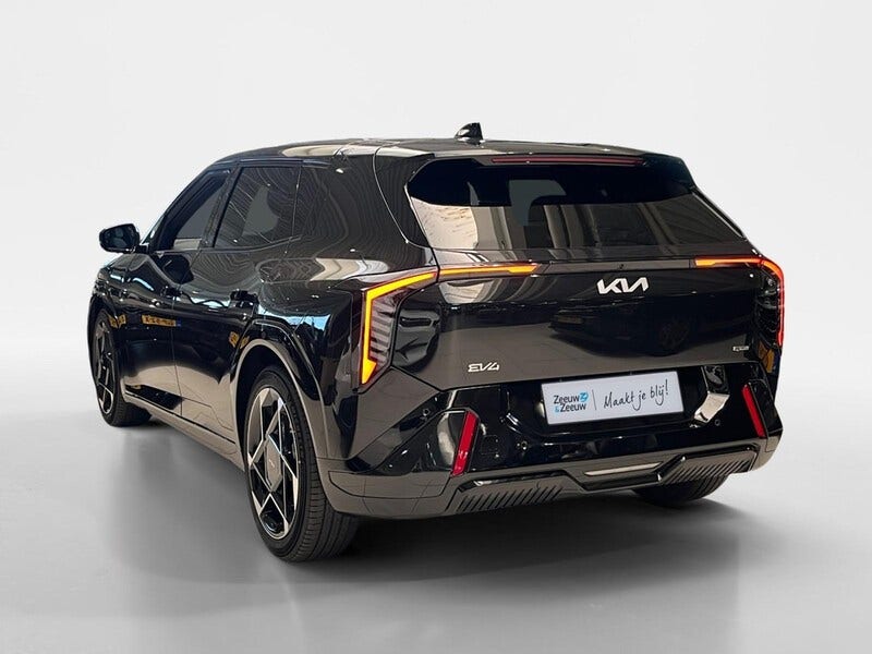 Kia EV4 (6)