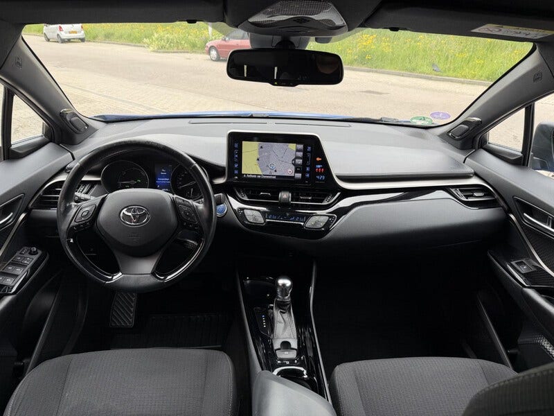 Toyota C-HR (13)